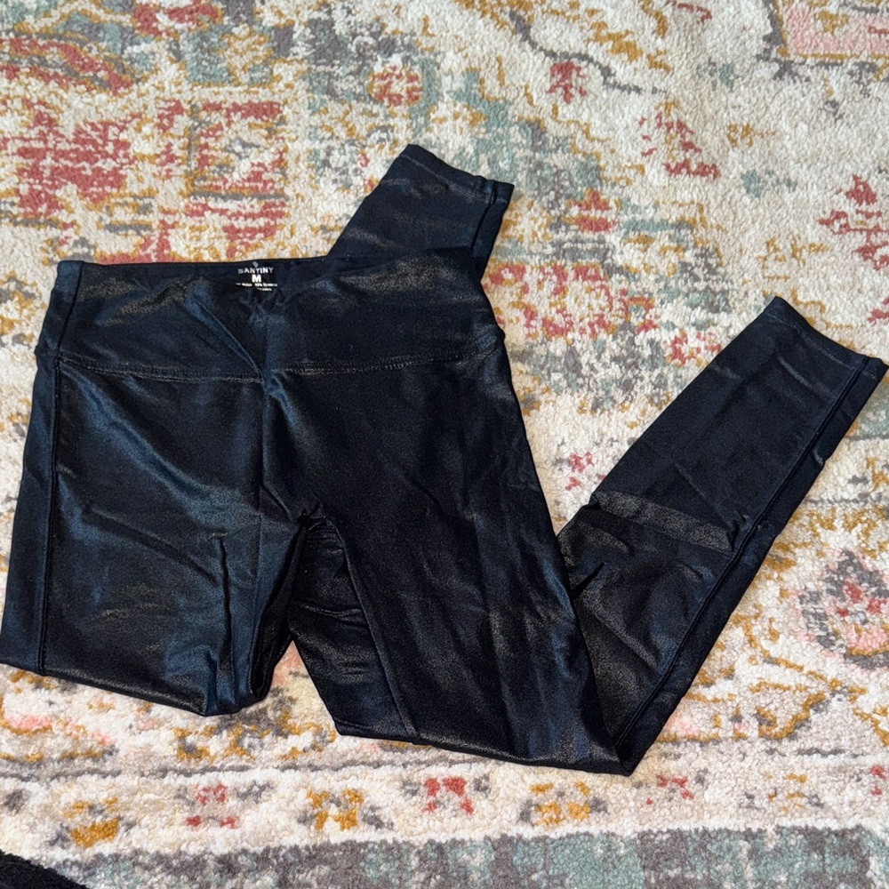 No Front Seam Shiny Black Leggings